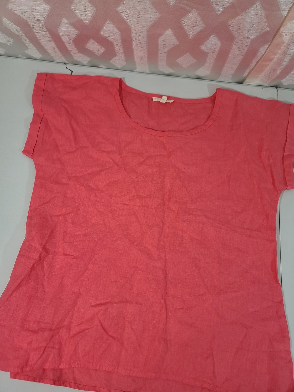 Women’s Coral Short-Sleeve Scoop Neck Top